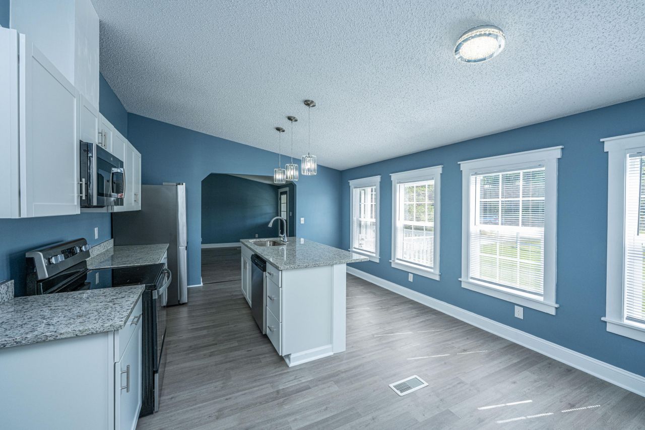 406 Fairwoods Lane Photo 16