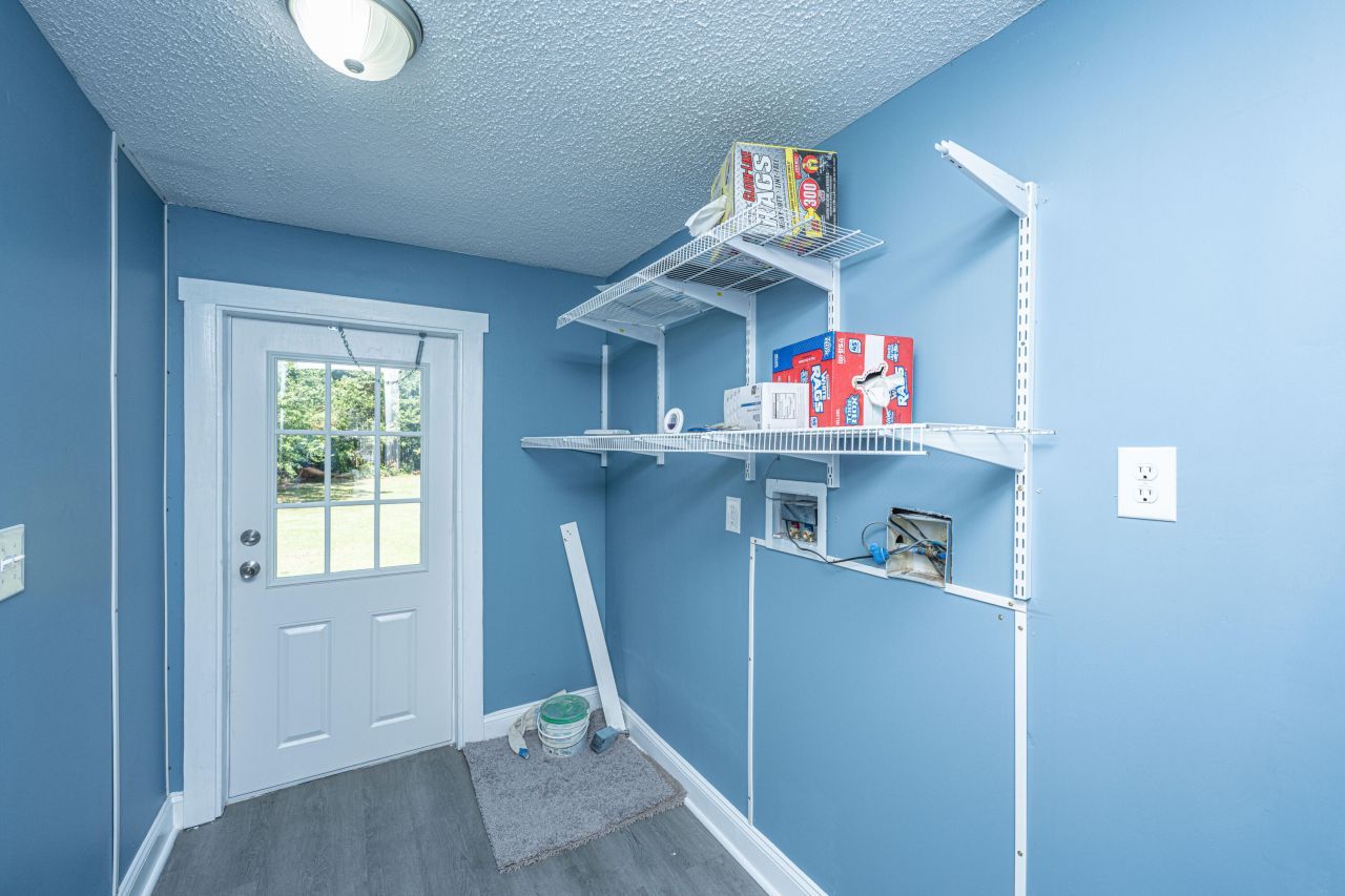 406 Fairwoods Lane Photo 37