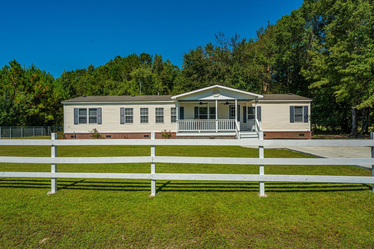 406 Fairwoods Lane Photo 38