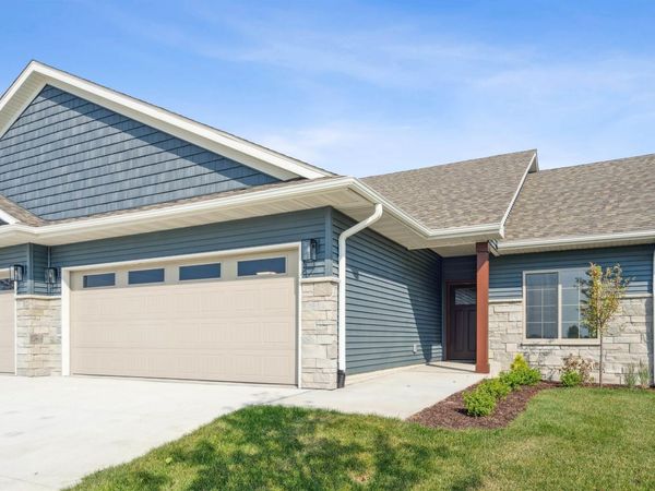 1789-7 Golf Course Boulevard, Independence, IA 50644