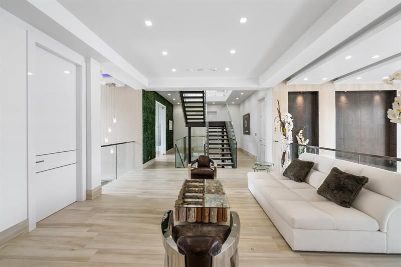 2437 Delmar Place, Fort Lauderdale, FL 33301 Photo