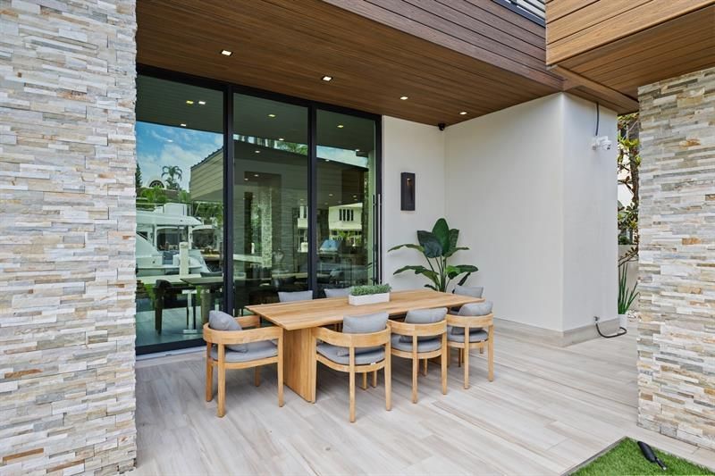 2437 Delmar Place, Fort Lauderdale, FL 33301 Photo