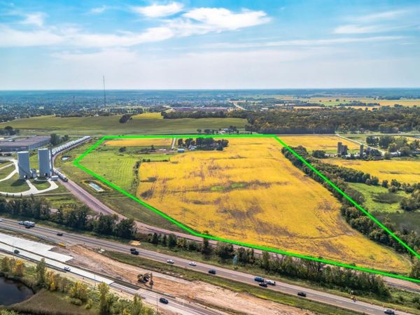 9612 65th Street NE, Albertville, MN 55301