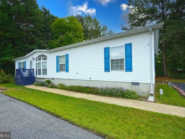205 LONG NECK CIRCLE, MILLSBORO, DE 19966