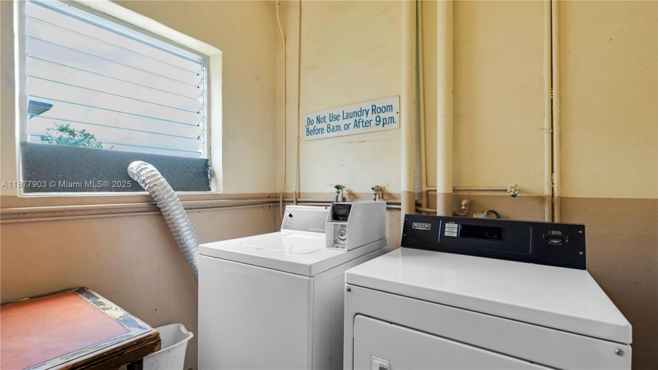 16900 NE 14th Ave, Unit 204, Miami, FL 33162 Photo