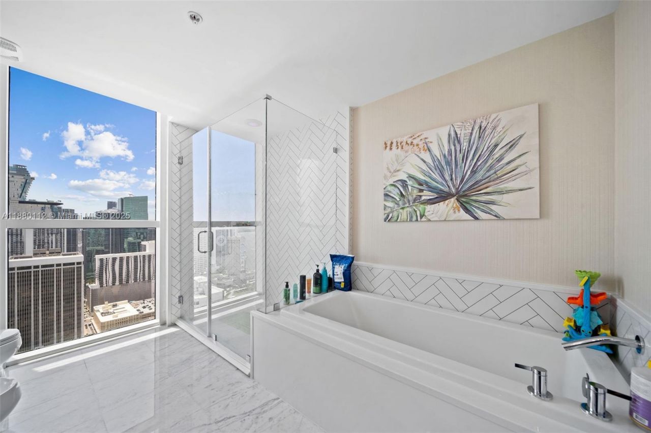 244 Biscayne Blvd, Unit 4608, Miami, FL 33132 Photo