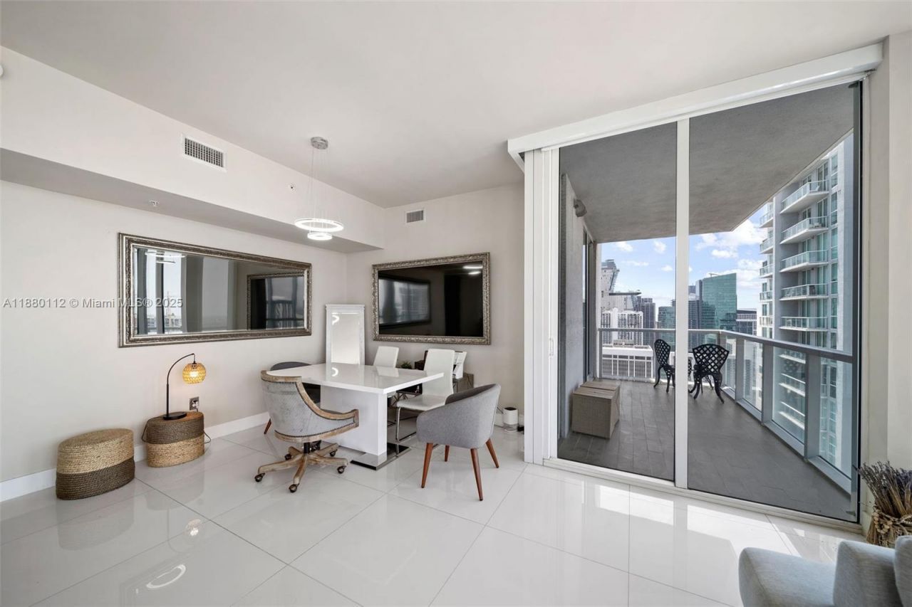 244 Biscayne Blvd, Unit 4608, Miami, FL 33132 Photo