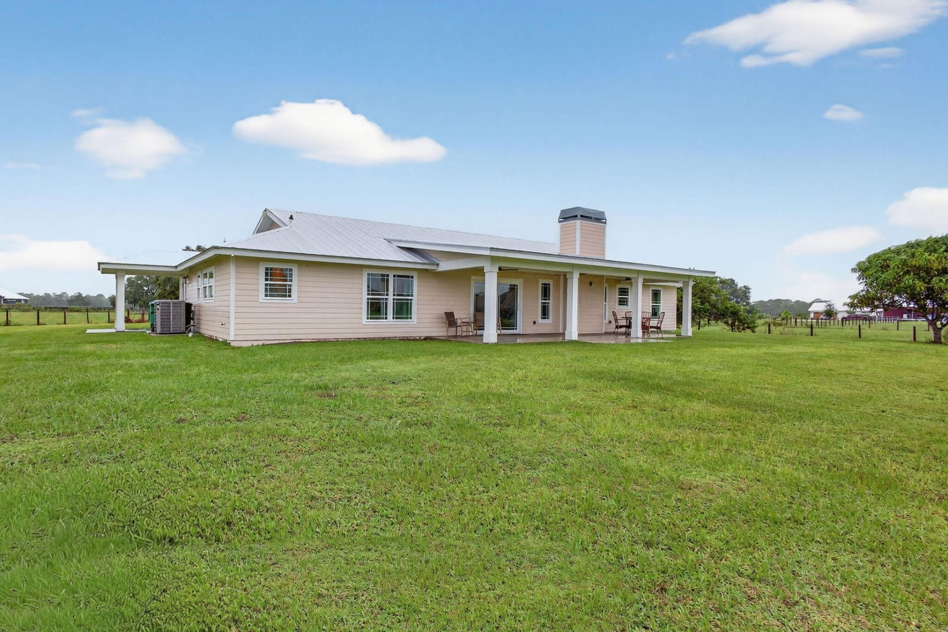 13227 SE 56th Circle, Okeechobee, FL 34974 Photo