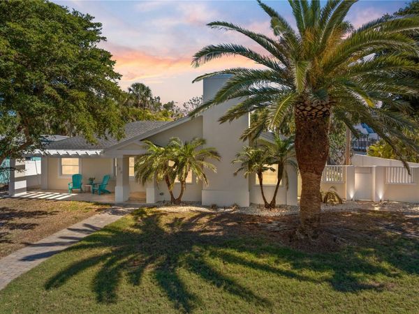 106 N BLVD OF THE PRESIDENTS, SARASOTA, FL 34236