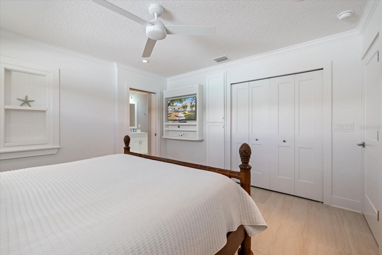 106 N Blvd Of The Presidents, Sarasota, FL 34236 Photo