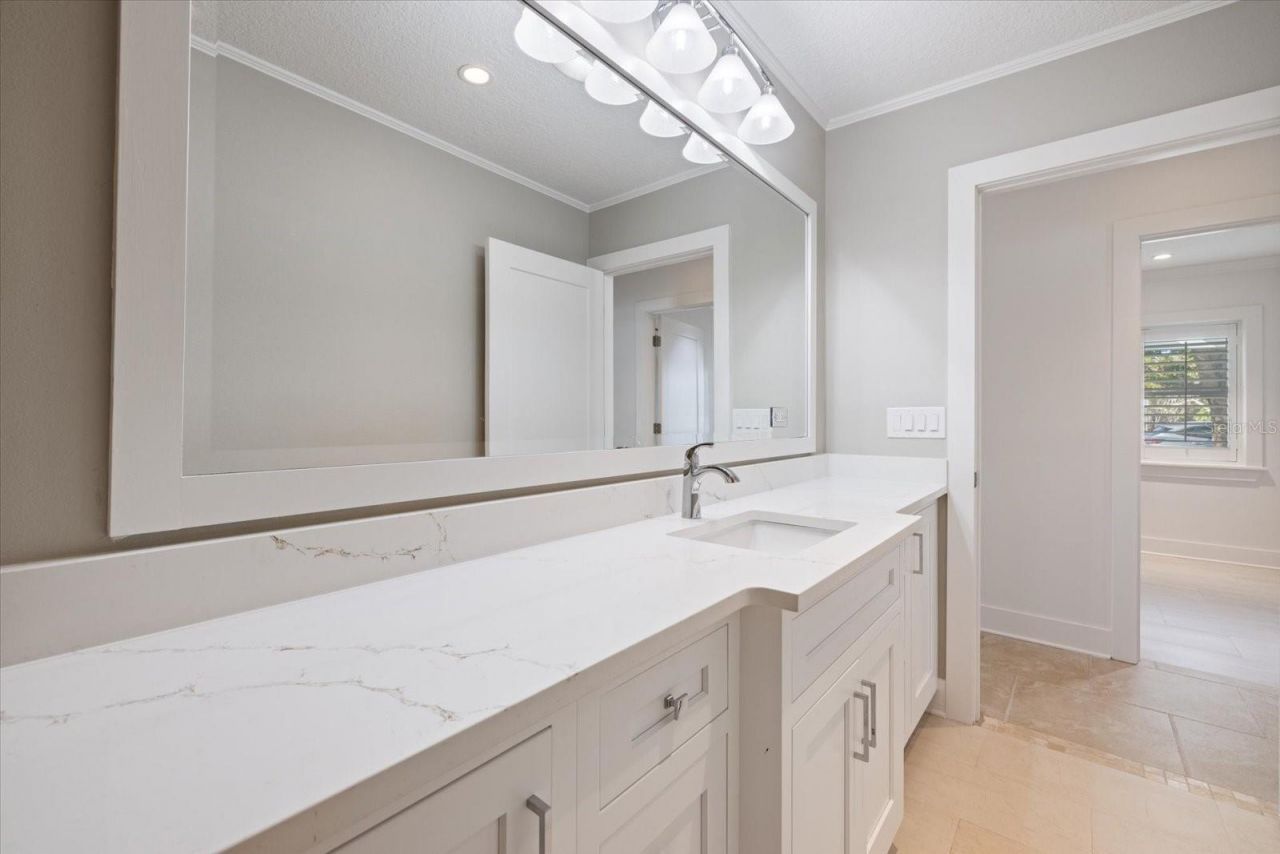 106 N Blvd Of The Presidents, Sarasota, FL 34236 Photo