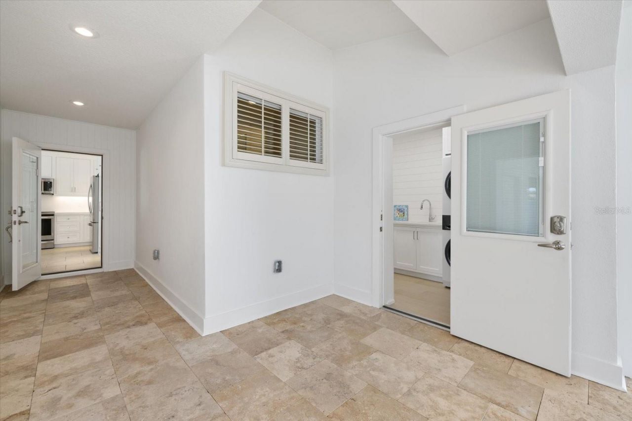 106 N Blvd Of The Presidents, Sarasota, FL 34236 Photo