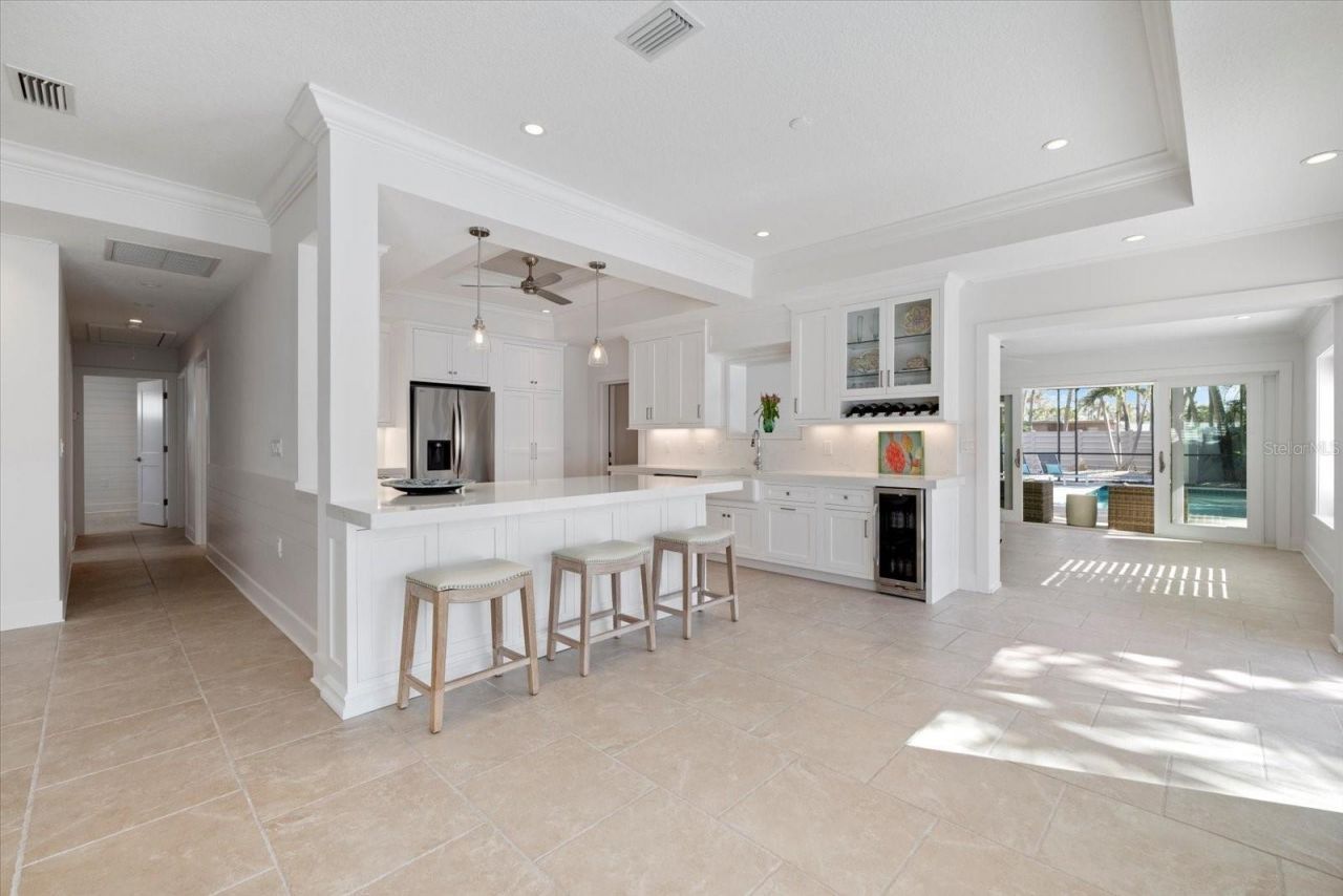 106 N Blvd Of The Presidents, Sarasota, FL 34236 Photo