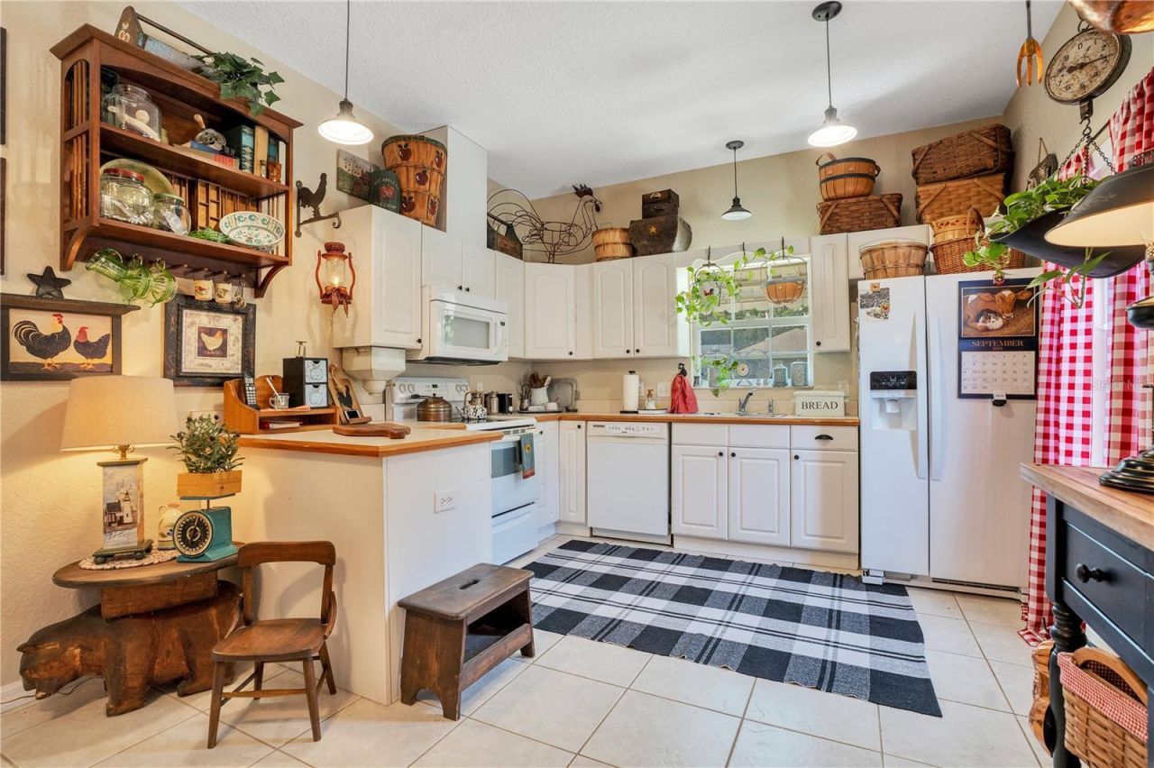 5150 Banana Point Drive, Okahumpka, FL 34762 Photo