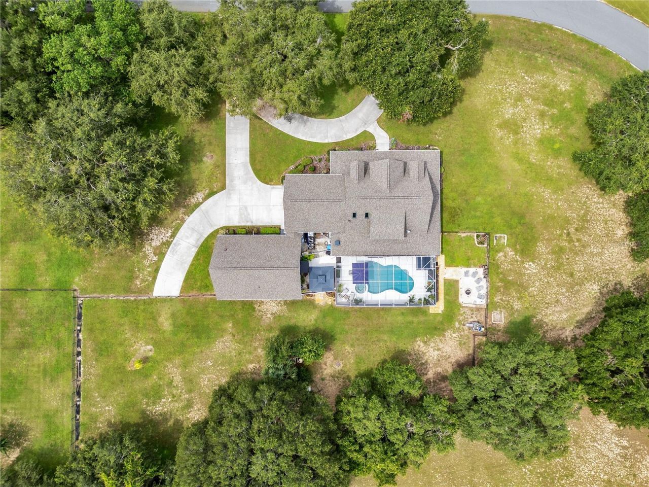 5150 Banana Point Drive, Okahumpka, FL 34762 Photo