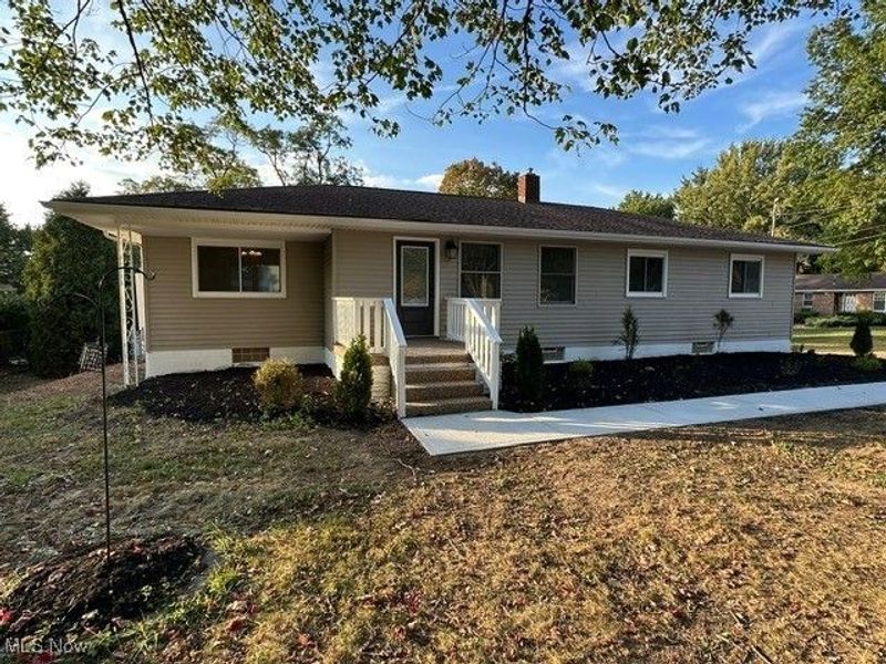 617 Northeast Avenue, Tallmadge, OH 44278 Photo 1