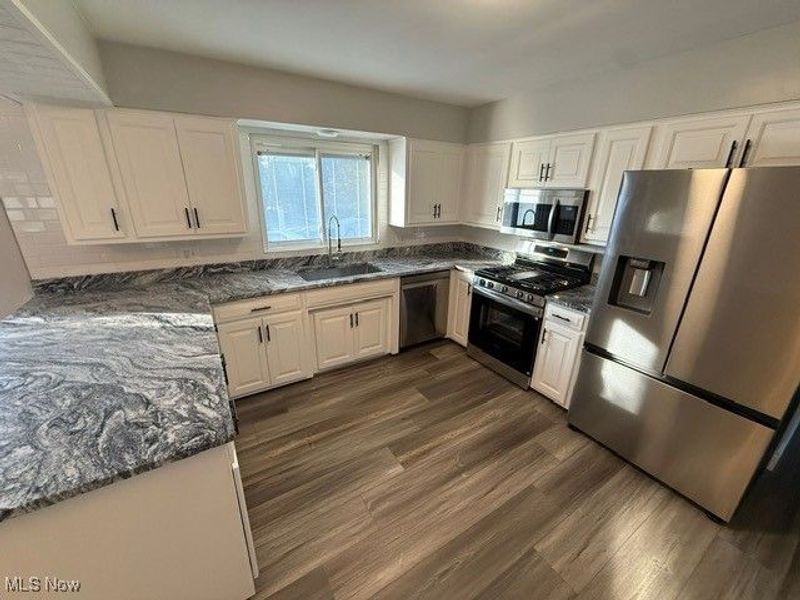 617 Northeast Avenue, Tallmadge, OH 44278 Photo 10