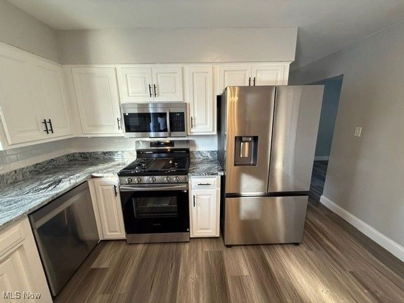 617 Northeast Avenue, Tallmadge, OH 44278 Photo 11