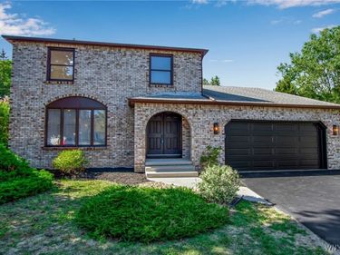946 Robin Road, Buffalo, NY 14228