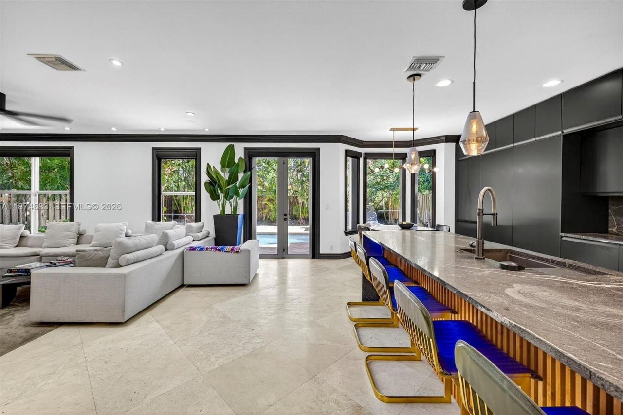 3325 NE 17th Ct, Fort Lauderdale, FL 33305 Photo