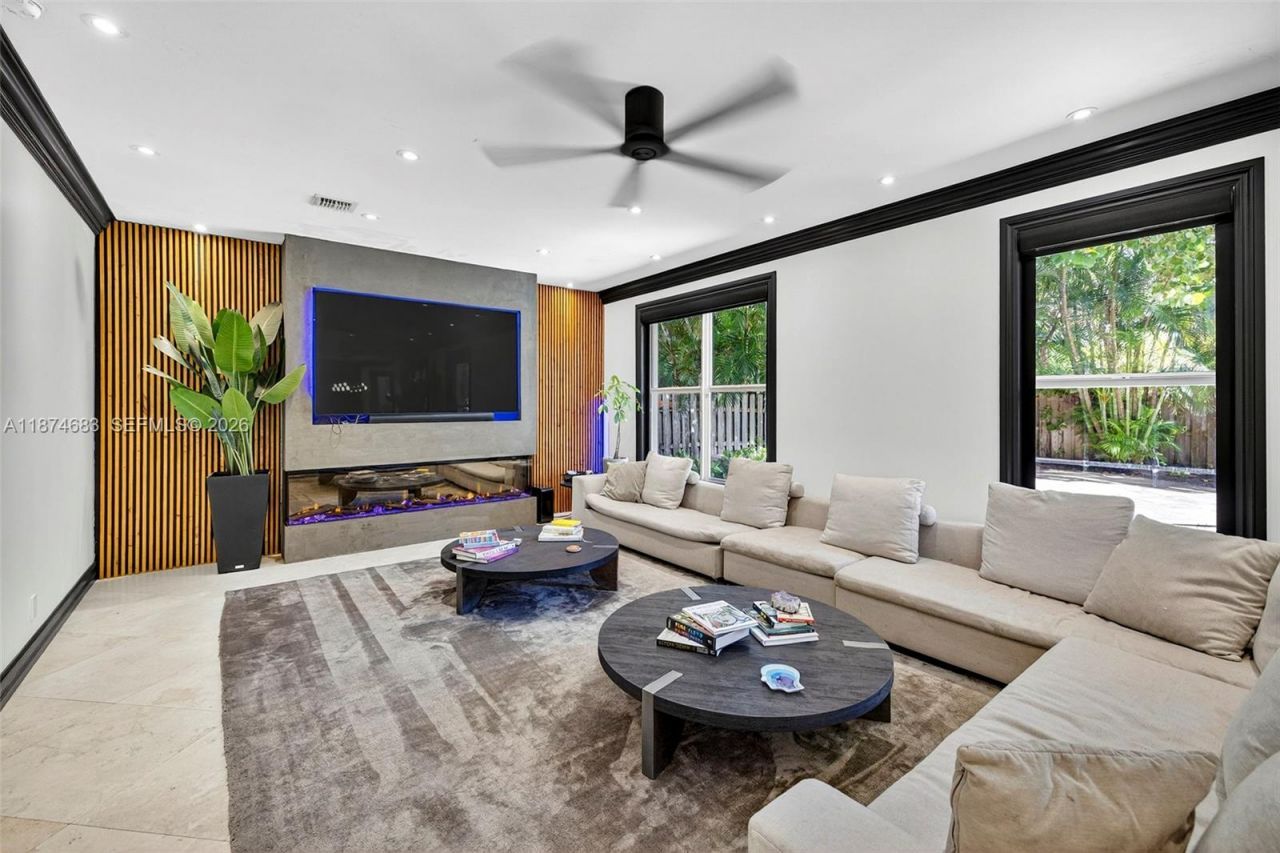 3325 NE 17th Ct, Fort Lauderdale, FL 33305 Photo