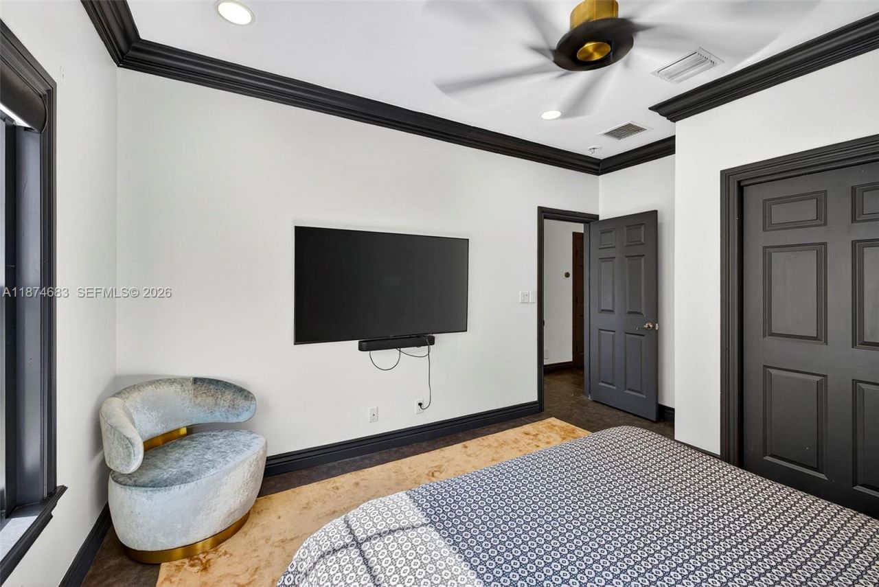 3325 NE 17th Ct, Fort Lauderdale, FL 33305 Photo