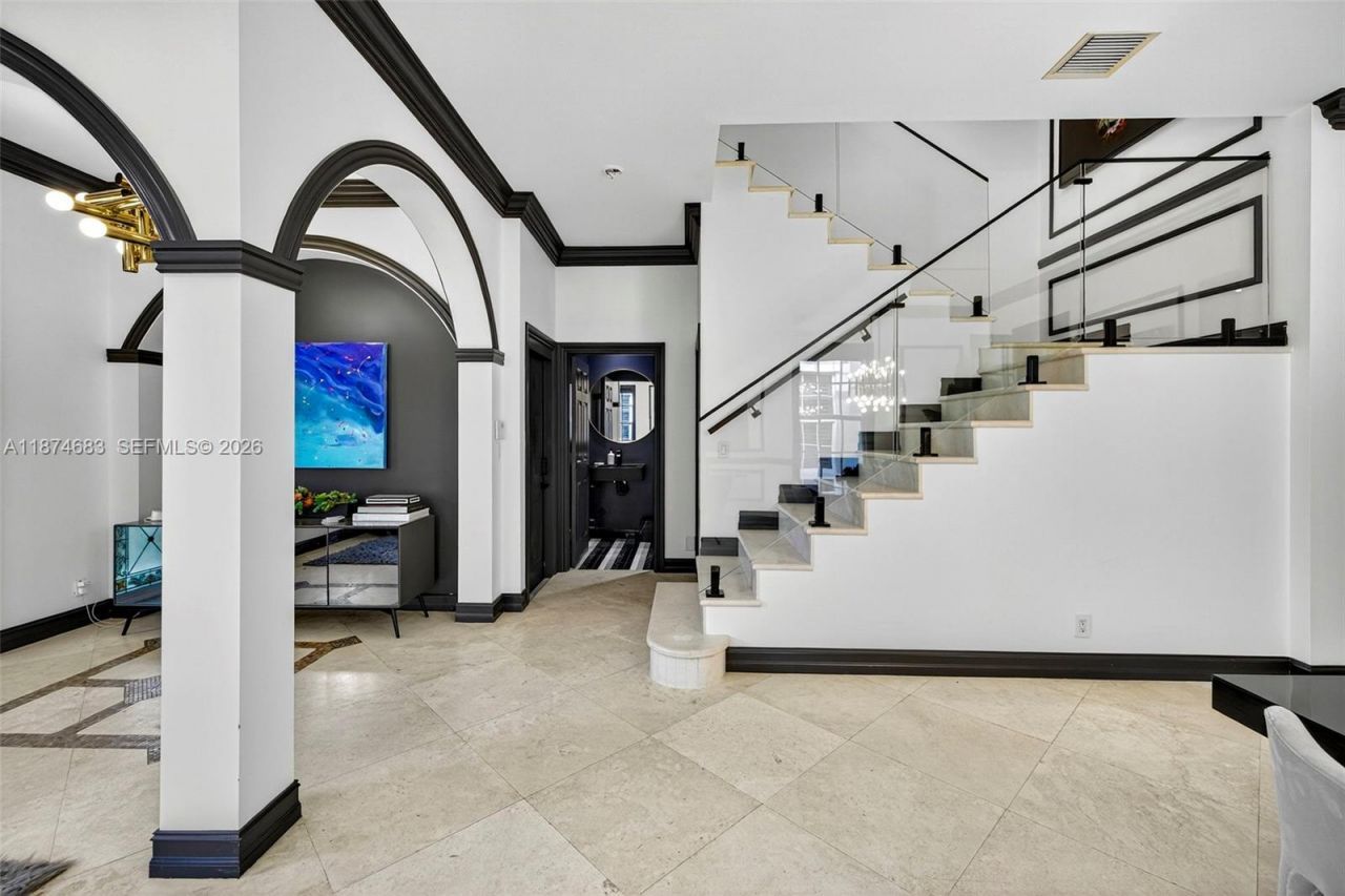 3325 NE 17th Ct, Fort Lauderdale, FL 33305 Photo