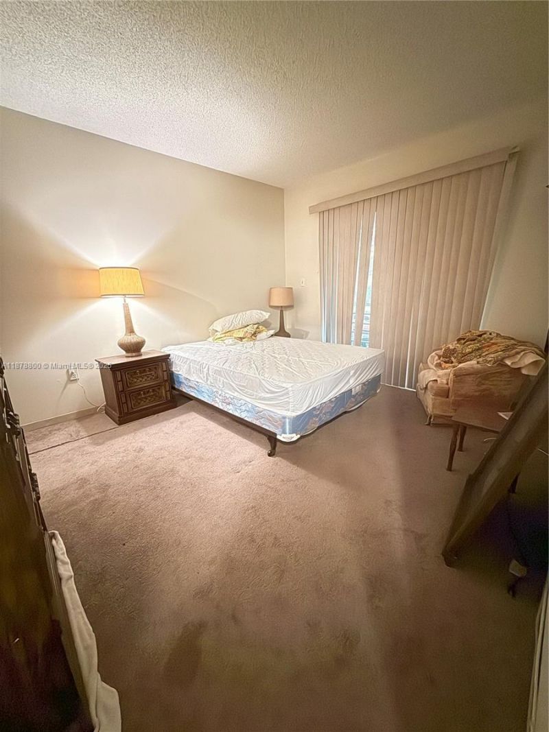 135 NE 202nd Ter, Unit N32, Miami Gardens, FL 33179 Photo