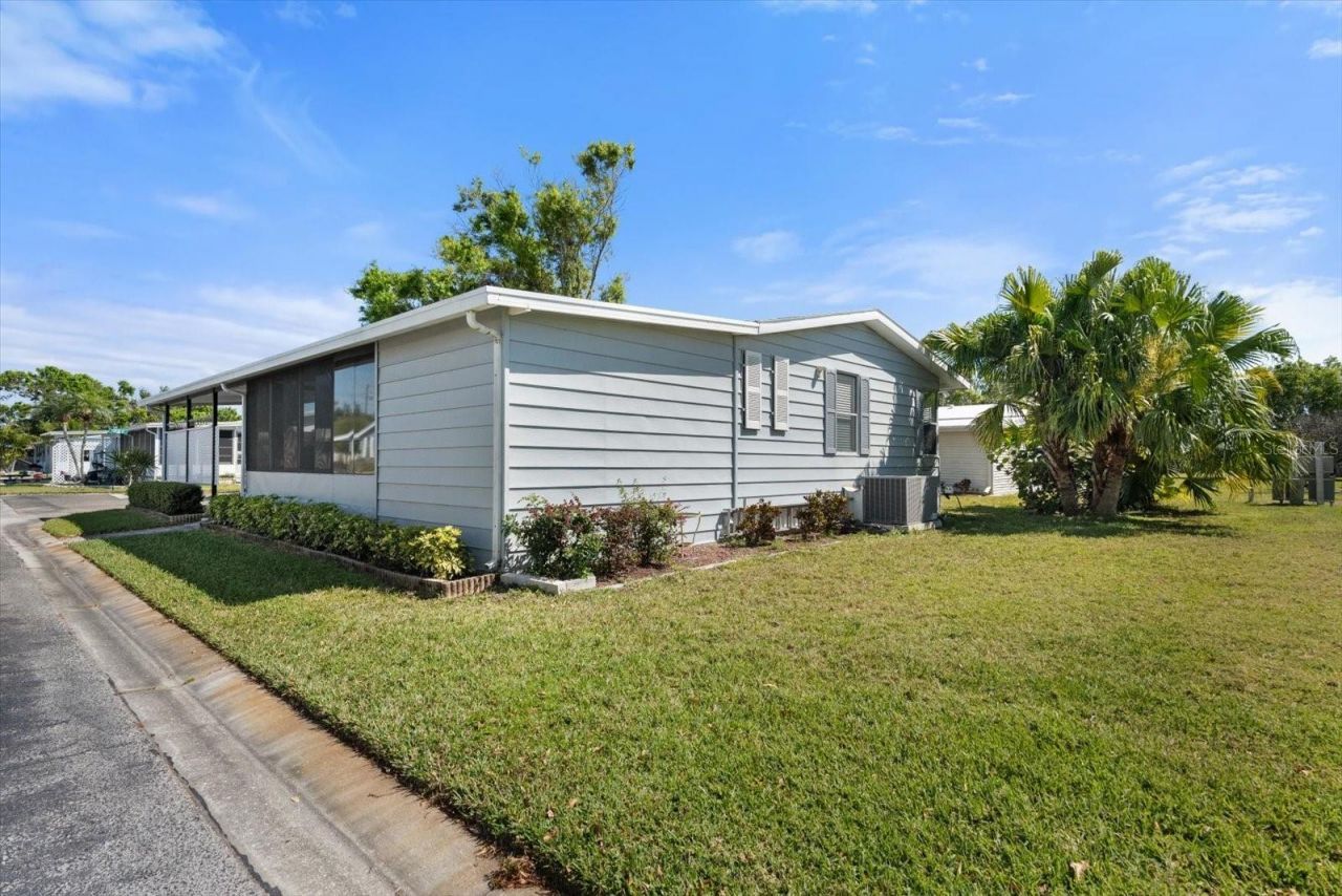 5707 45th Street E, Unit 68, Bradenton, FL 34203 Photo