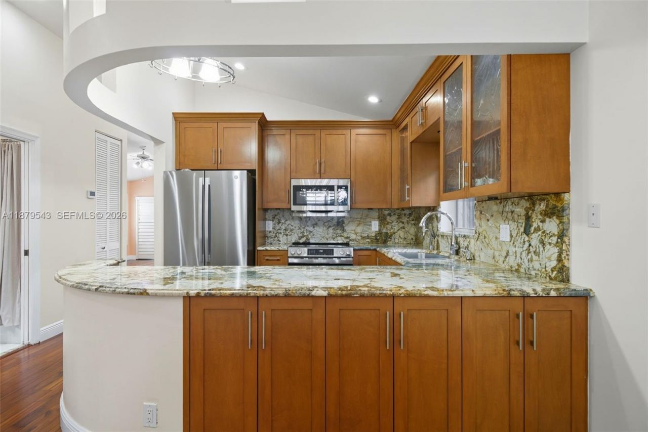 605 SW 15th St, Fort Lauderdale, FL 33315 Photo