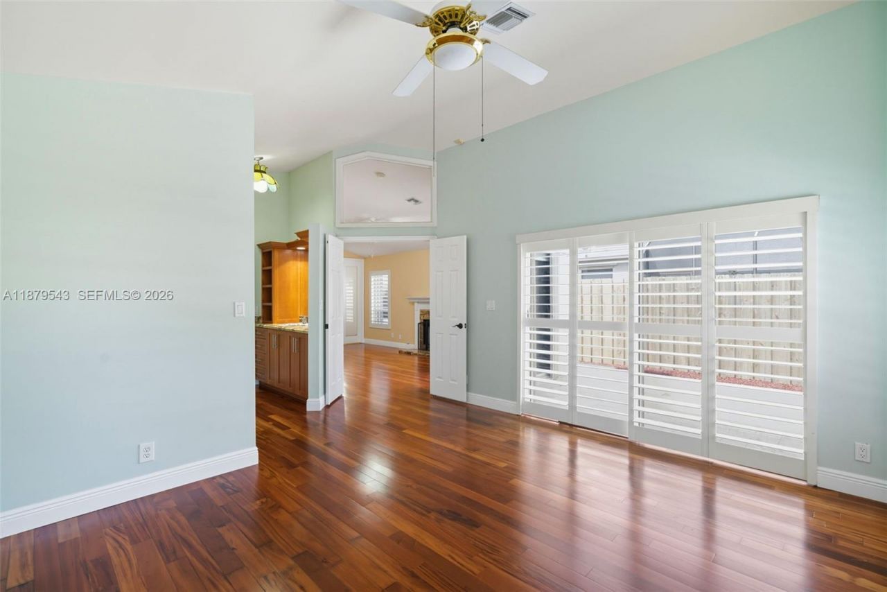 605 SW 15th St, Fort Lauderdale, FL 33315 Photo