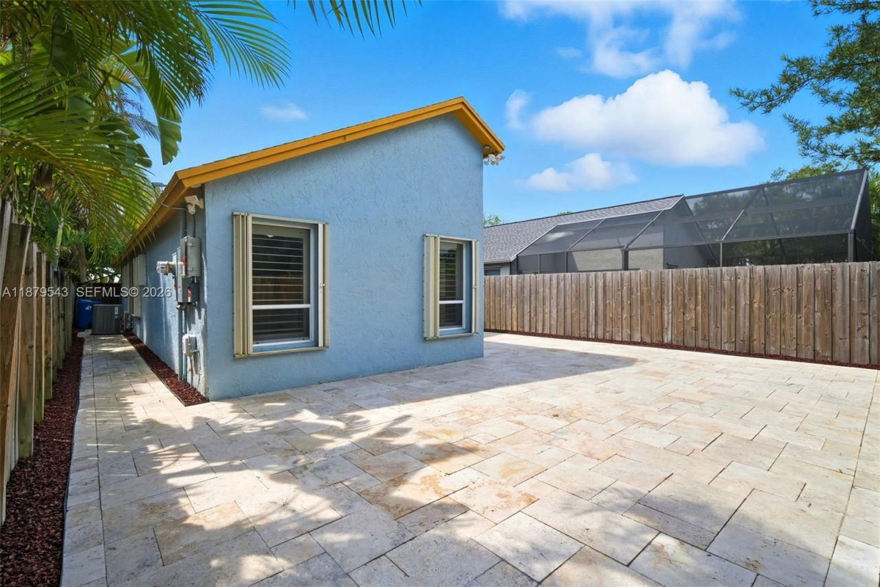 605 SW 15th St, Fort Lauderdale, FL 33315 Photo