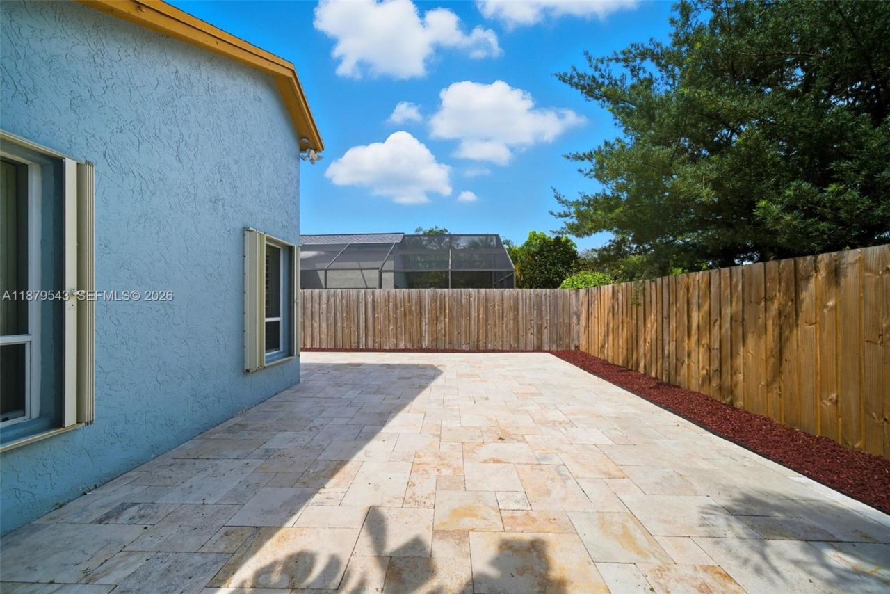 605 SW 15th St, Fort Lauderdale, FL 33315 Photo