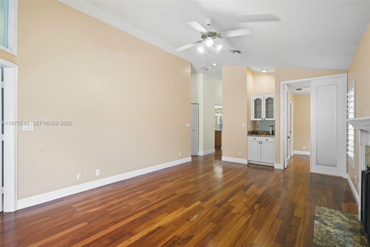 605 SW 15th St, Fort Lauderdale, FL 33315 Photo