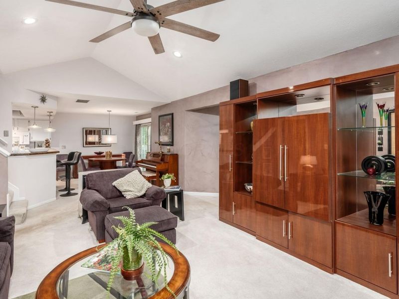 423 Hidden Ravines Drive, Powell, OH 43065 Photo 5