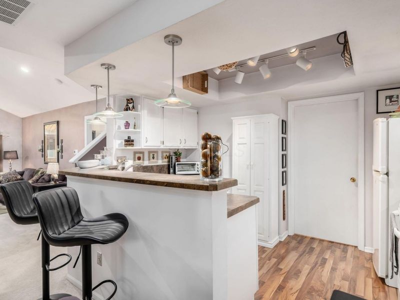 423 Hidden Ravines Drive, Powell, OH 43065 Photo 9