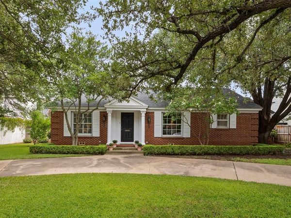 5505 Byers Avenue, Fort Worth, TX 76107