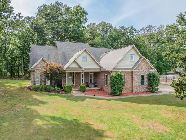 77 Co Rd 164, Corinth, MS 38834