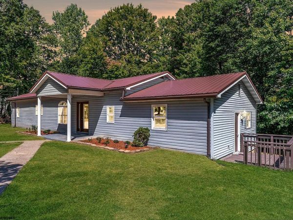 104 Mountainview Road, Morgantown, WV 26508