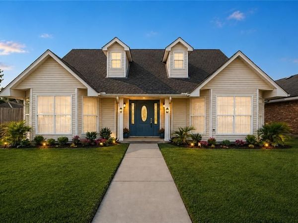 3200 BRADBURY Street, Meraux, LA 70075