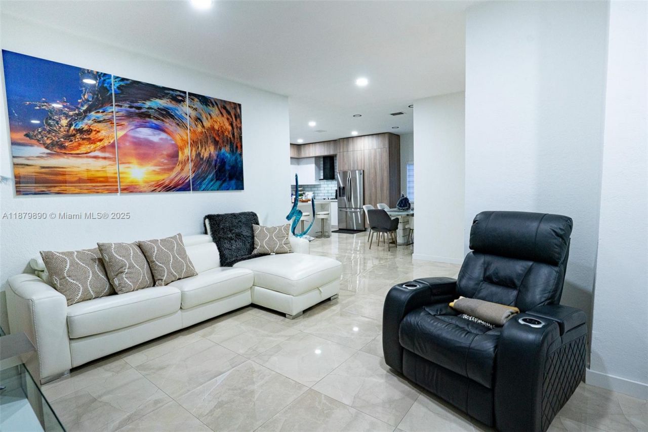 1407 SE 7th St, Homestead, FL 33033 Photo
