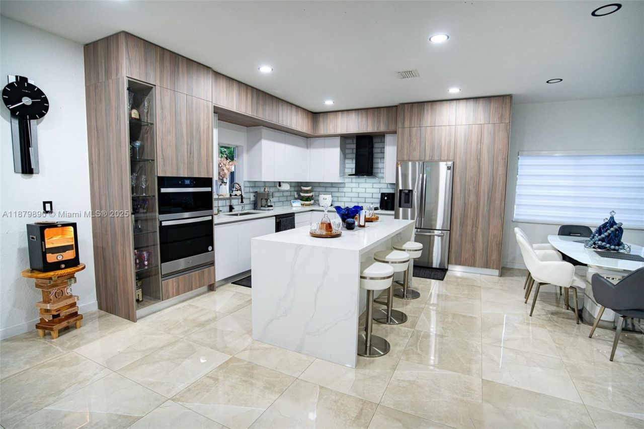1407 SE 7th St, Homestead, FL 33033 Photo