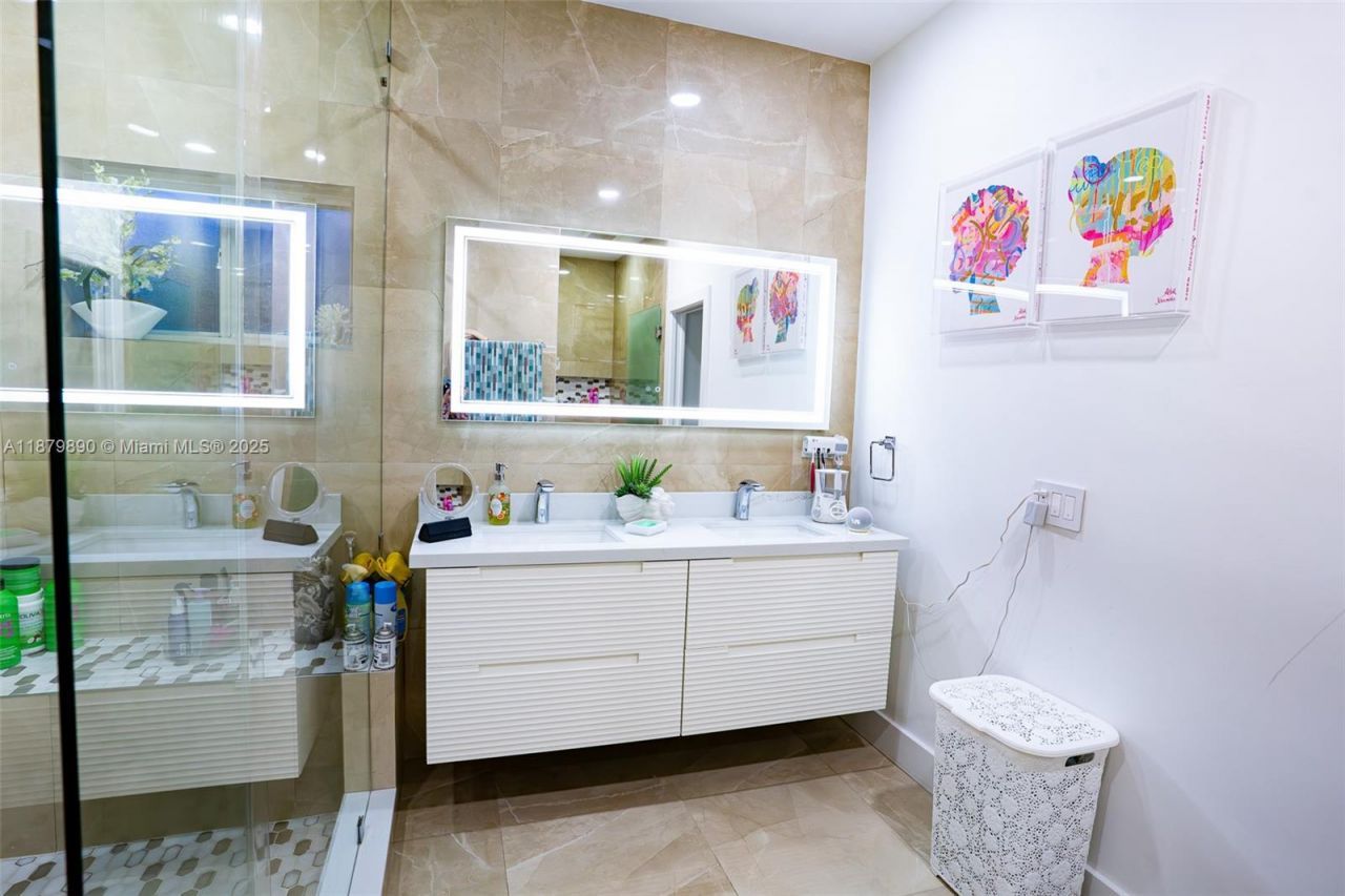 1407 SE 7th St, Homestead, FL 33033 Photo