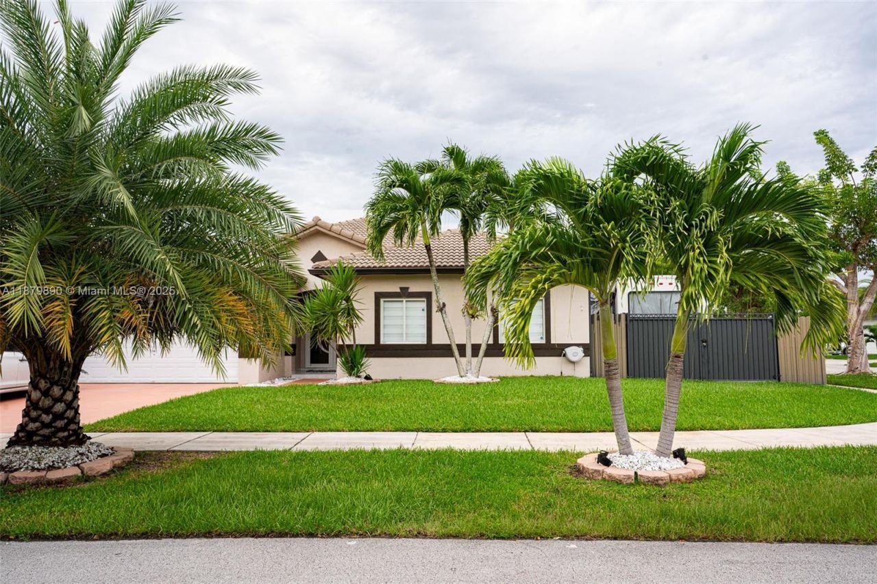 1407 SE 7th St, Homestead, FL 33033 Photo