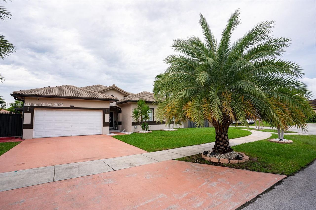 1407 SE 7th St, Homestead, FL 33033 Photo