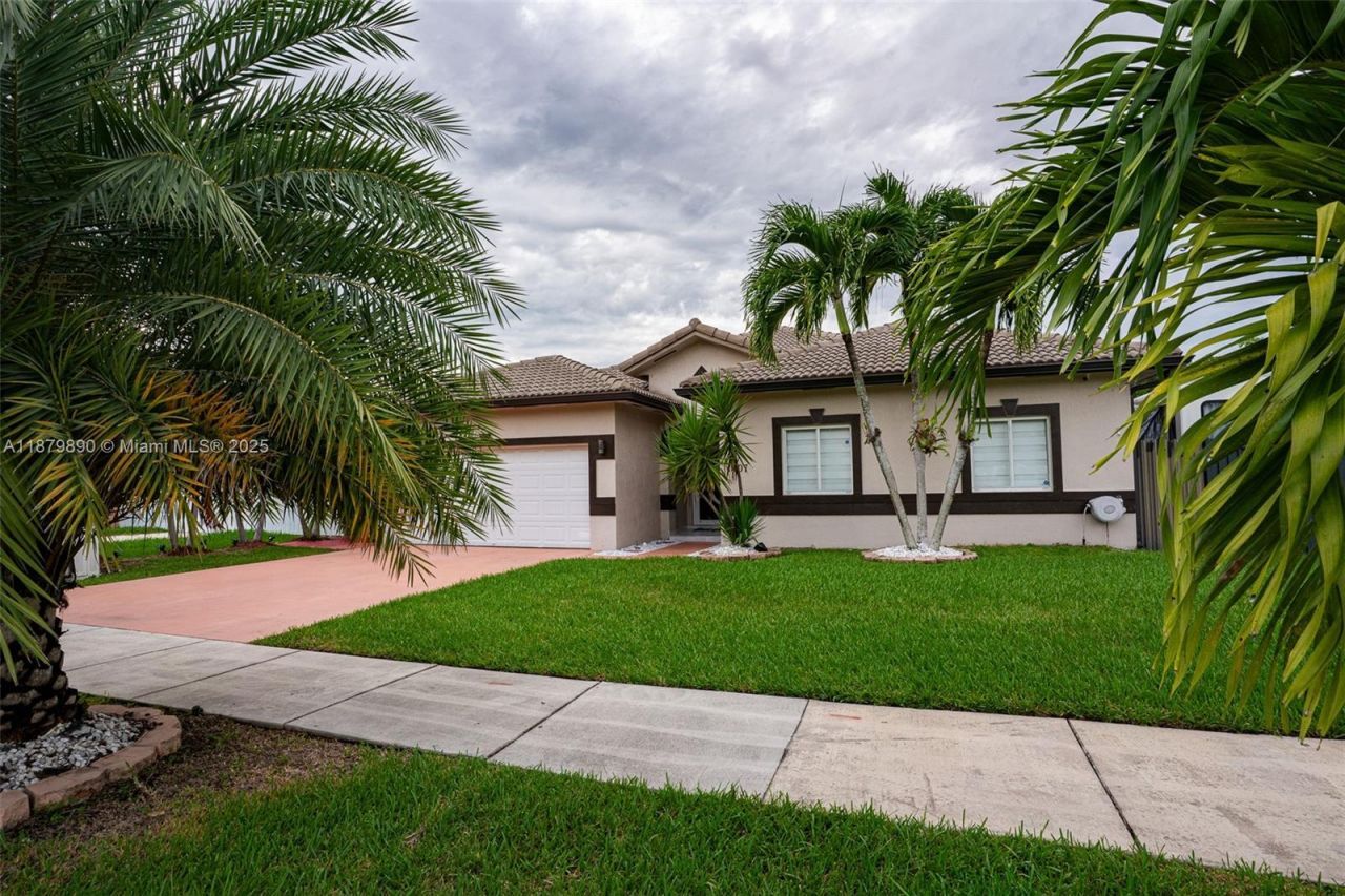 1407 SE 7th St, Homestead, FL 33033 Photo