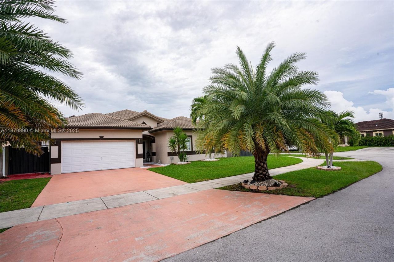1407 SE 7th St, Homestead, FL 33033 Photo