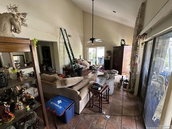 11818 BUTTON WILLOW CV, San Antonio, TX 78213