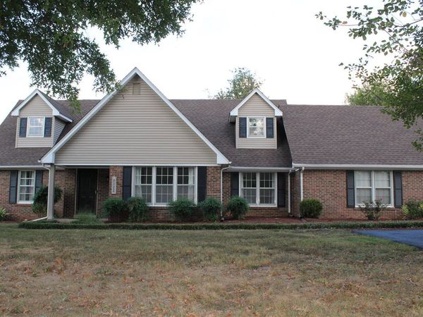 3122 Smallhouse Road, Bowling Green, KY 42104