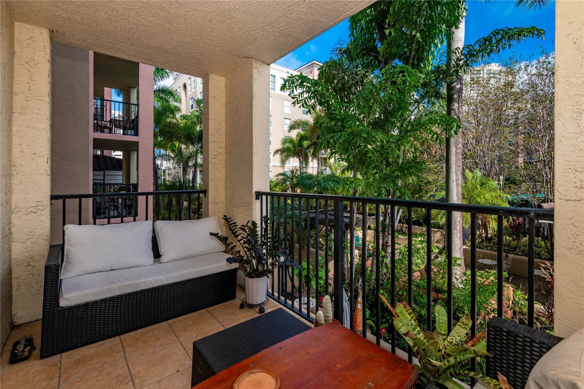520 SE 5th Avenue, Unit 1202, Fort Lauderdale, FL 33301 Photo
